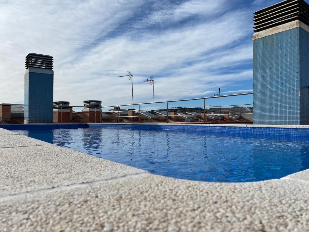 Piscina En Centro De Terrassa Daire Dış mekan fotoğraf